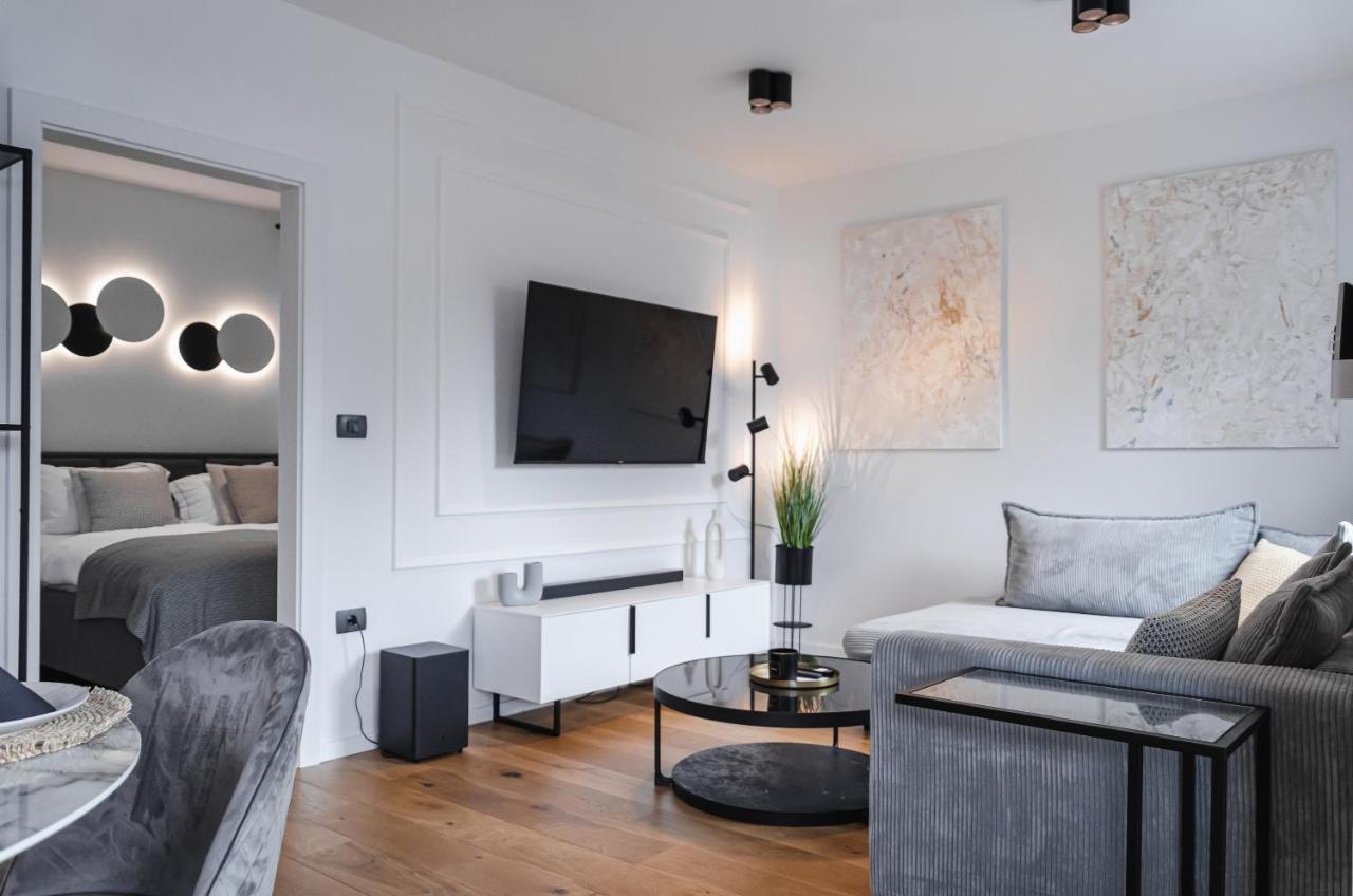 Apartment Apartma Center Lux